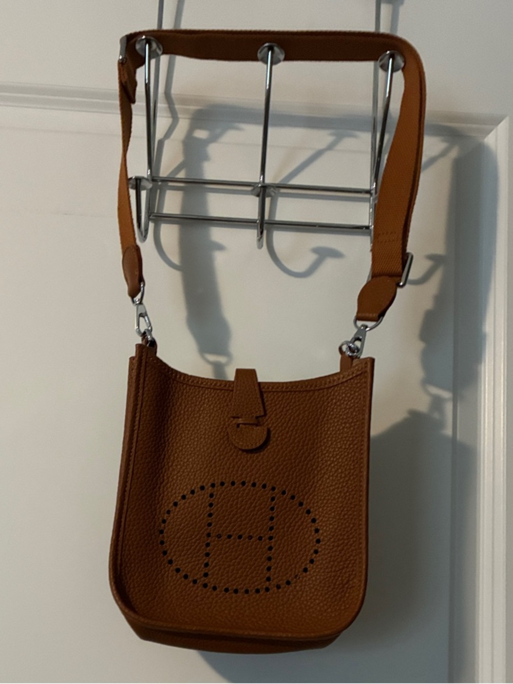 NWOT Hermes Like Brown Leather Crossbody Bag with Perforated Oval Detail